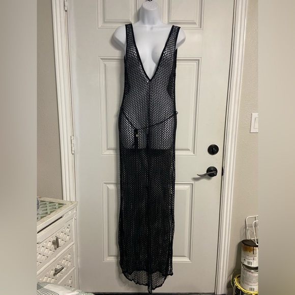 T27- LUCY LOVE Black Fish Net Crochet Maxi Cover-Up BEACH Dress
